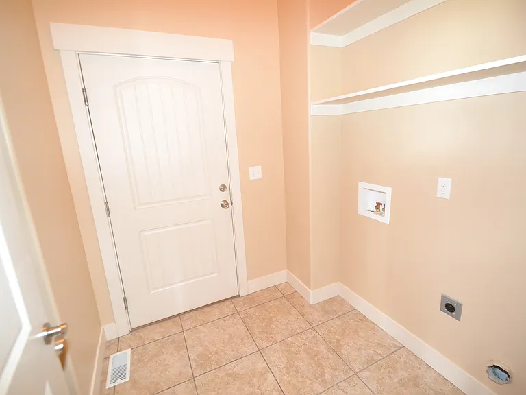 938 W Rebecca View Dr — Photo 14