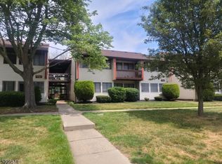 D 4 Avon Dr E, Hightstown, NJ 08520