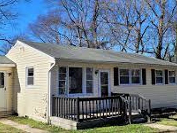 4th image of 944 8th St