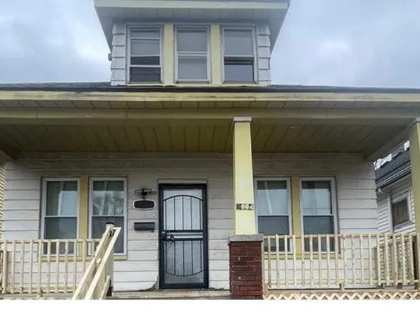 9354 Bessemore St, Detroit, MI 48213