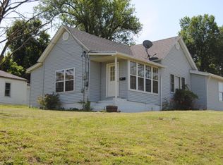 310 W Chestnut St, Fulton, MO 65251