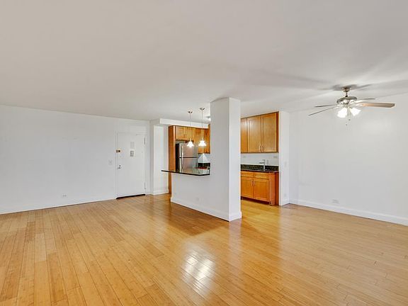 5th image of 875 Morrison Ave APT 12H