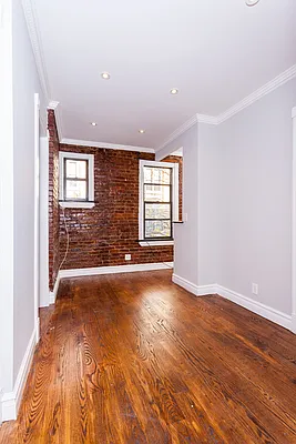 Rented by Centennial Properties NY | media 6