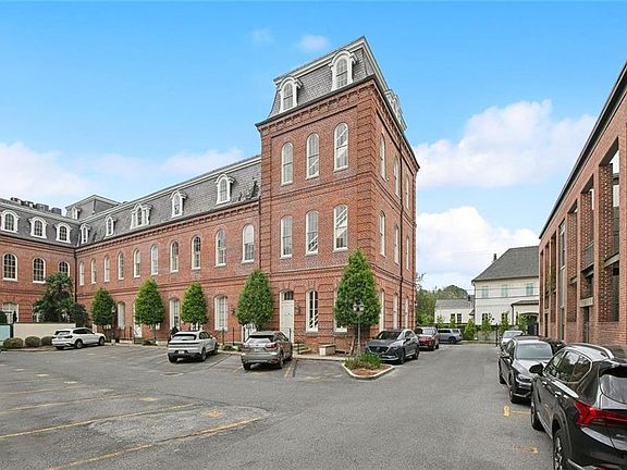 5th image of 1314 Napoleon Ave Unit 24