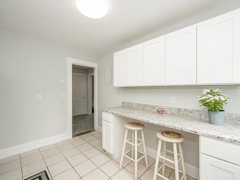 300 Hubbard Ave #2 — Photo 6