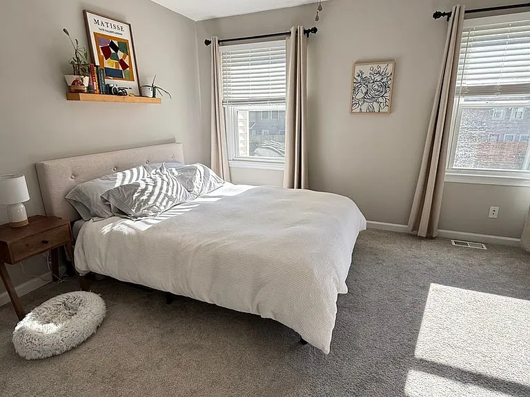 106 Kingsbridge Ln — Photo 8
