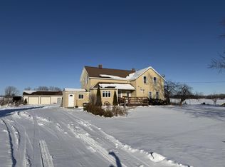 4215 Hill Rd, Greenleaf, WI 54126