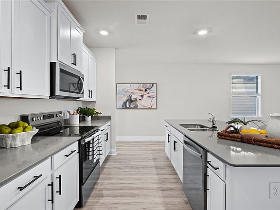 5th image of 101 Sumter Street
