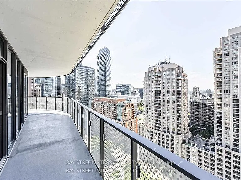 11 Wellesley St W #1308 — Photo 12