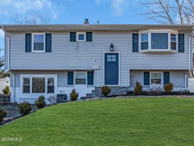 17 Kensington Drive, Howell, NJ, 07731