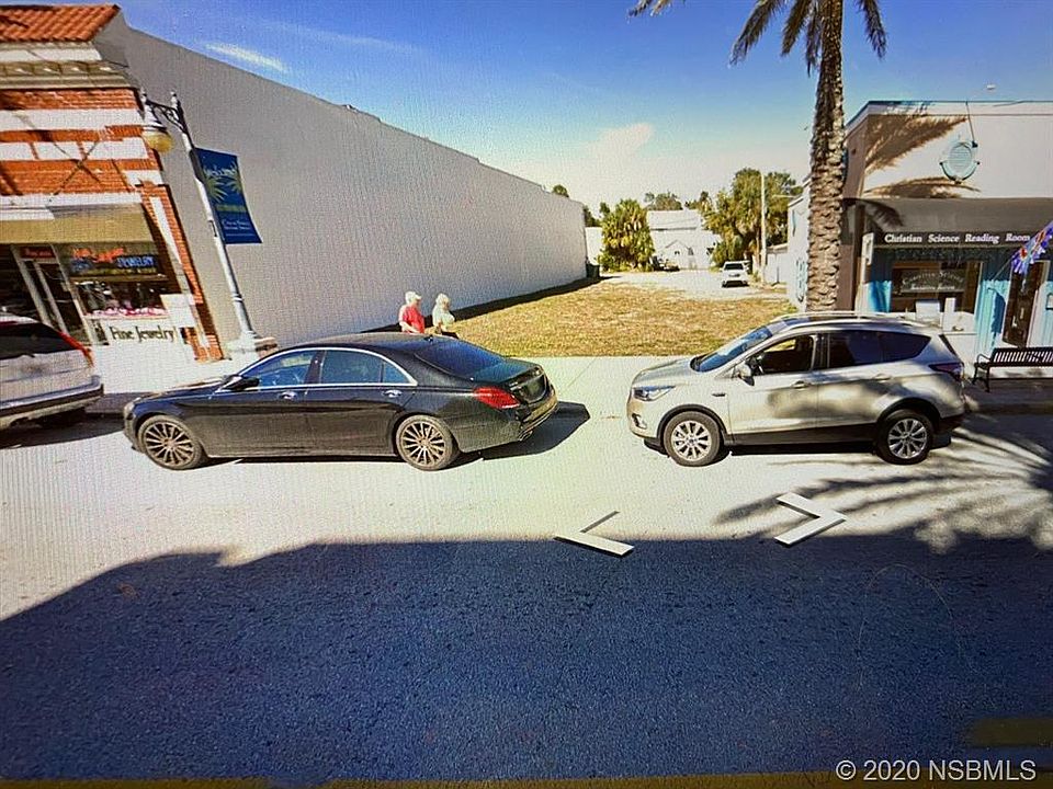 1st image of 327 Canal St