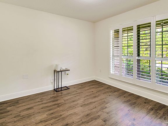 5th image of 6064 Whisper Creek Blvd