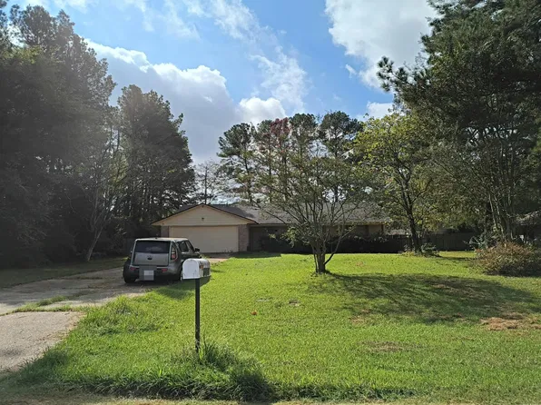 6447 Grawood Dr, Keithville, LA 71047