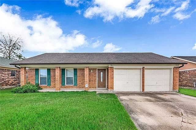 1st image of 14050 Kingswood Dr