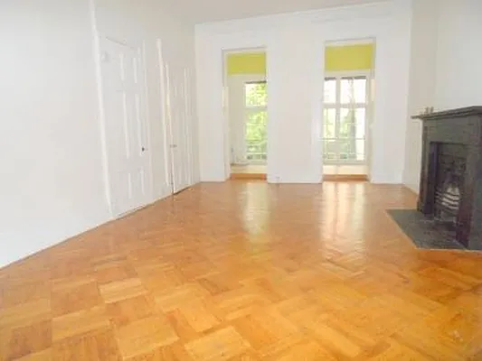 Rented by Exit Realty Landmark | media 23