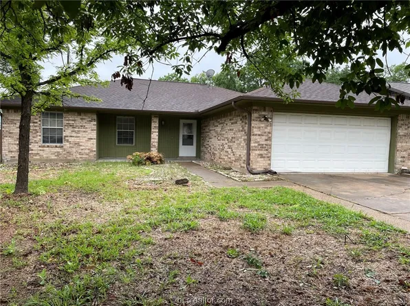 3319 Big Bend Dr, Bryan, TX 77803