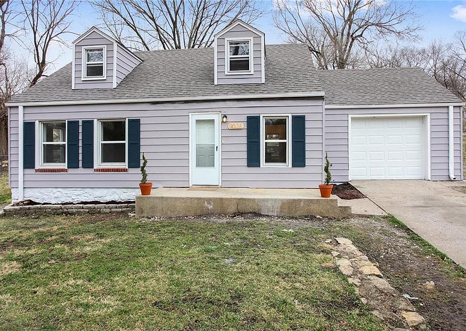 1st image of 9028 McGee St
