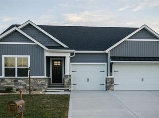 7346 Providence Dr, Edwardsville, IL 62025