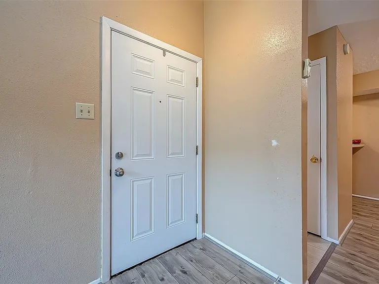 10555 Turtlewood Ct #1109 — Photo 6