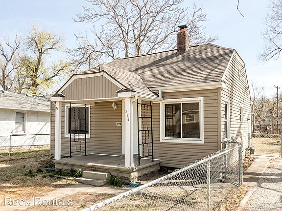 2nd image of 817 E 8th Ave