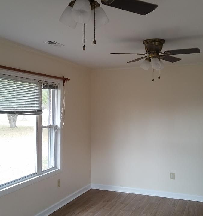 2nd image of 694 Roosevelt Spain Rd