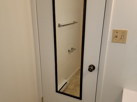 2nd image of 135 E Market St