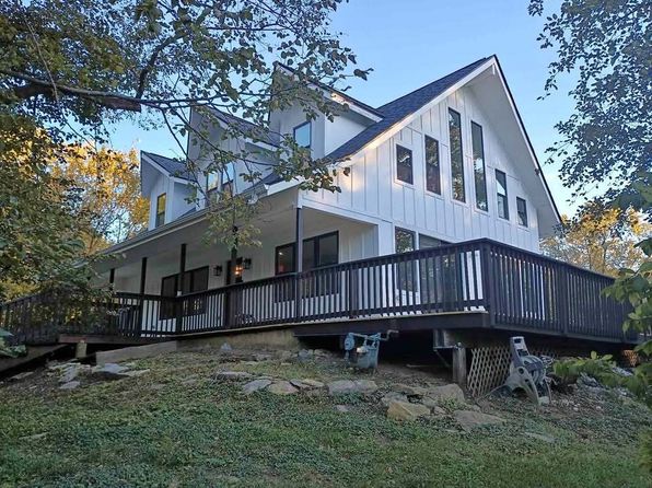 29W139 Childs St