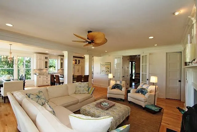 5 bed, 3.5 bath, 3700 sqft, $7,000 — Photo 4