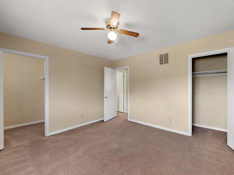 Redstone Commons — Photo 51