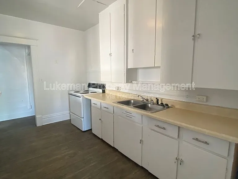 420 Pearl St #9 — Photo 1