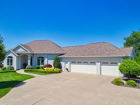 2nd image of 24540 Butternut Dr