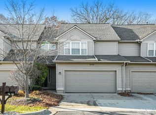 3532 Meadow Grove Trl, Ann Arbor, MI 48108
