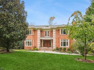 126 Fairfield Dr, Millburn Twp., NJ 07078