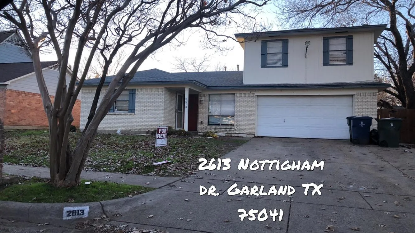 3 bed, 2106 sqft, $2,300 — Photo 1