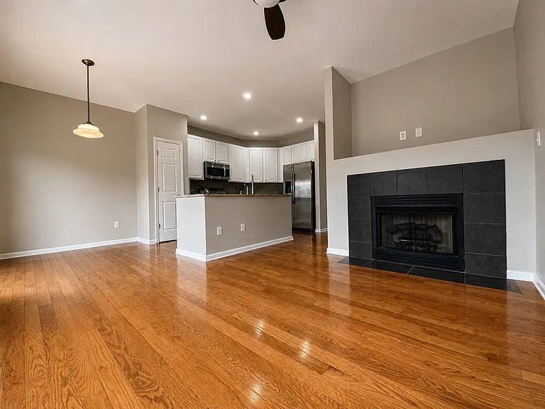21002 Kittanning Ln — Photo 15