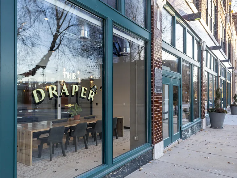 The Draper — Photo 6