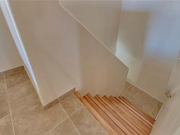 4th image of 1708 Sky Of Red Dr Unit 203