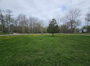 540 W Mohawk Trl, White Cloud, MI 49349