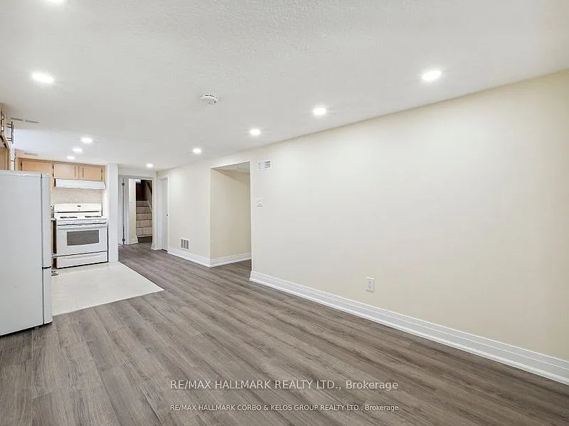 5 bed, $4,200 — Photo 2