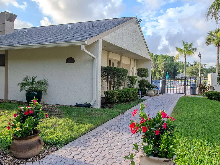 3101 Lake Pine Way #G2 — Photo 23