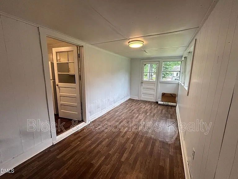 87 Robert Thompson Rd — Photo 36