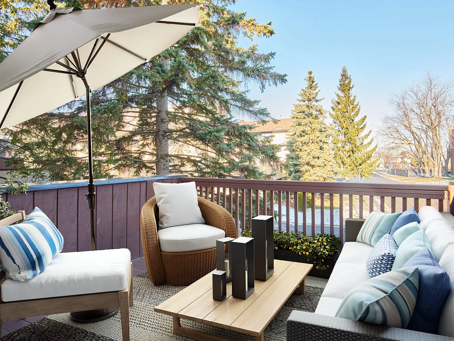 Navaho Townhomes — Photo 4
