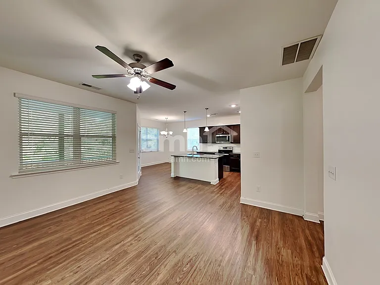 2461 Napa Valley Dr — Photo 7