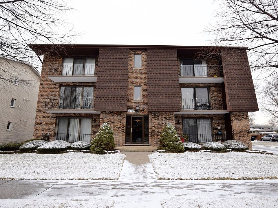 1st image of 10400 S Komensky Ave APT 1S