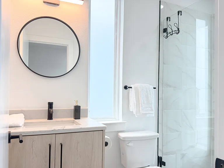 5727 Riverside Dr — Photo 12