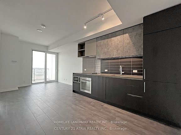 5th image of 1000 Portage Pkwy #1115