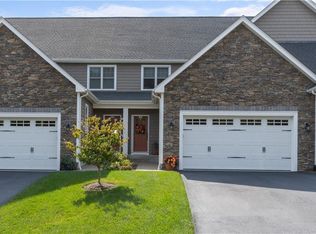 16 Wheeler Ln UNIT C, Hope Valley, RI 02832