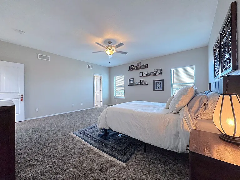 7805 Enchanted View Dr — Photo 23