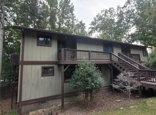 1202 Fairway Oaks, Waleska, GA 30183