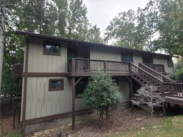 1202 Fairway Oaks, Waleska, GA 30183